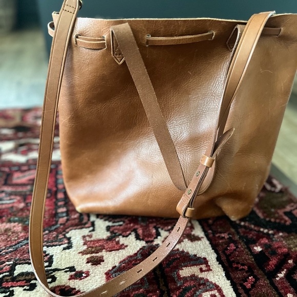 Madewell Medium Drawstring Transport Tote - Picture 3 of 4
